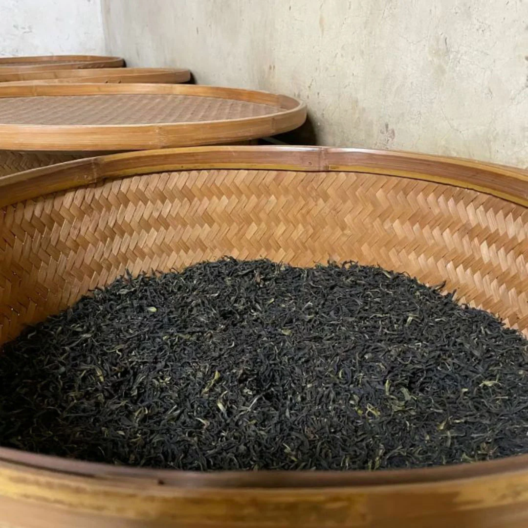 Raven Leaf Dan Cong | Oolong Tea - Image 6
